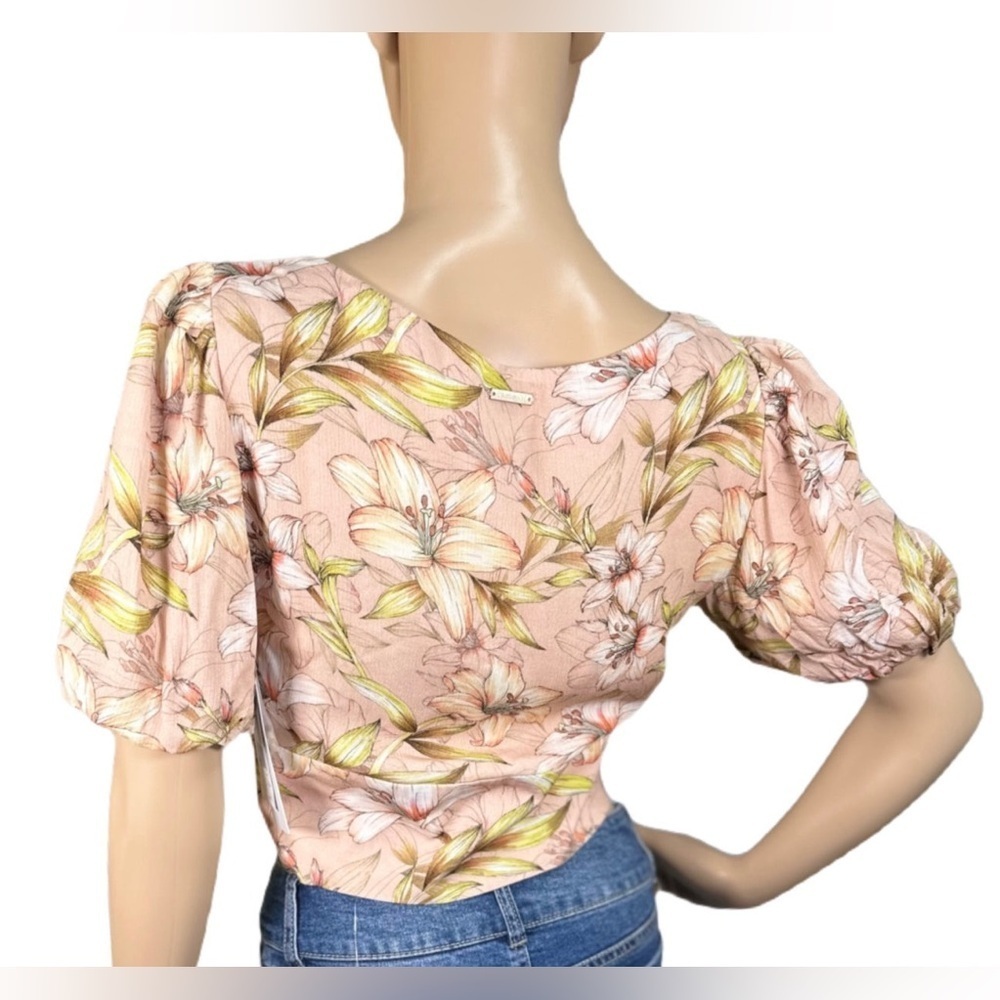 NEW HURLEY Lily Floral Print Button Front Crop Top NWT - Picture 2 of 3